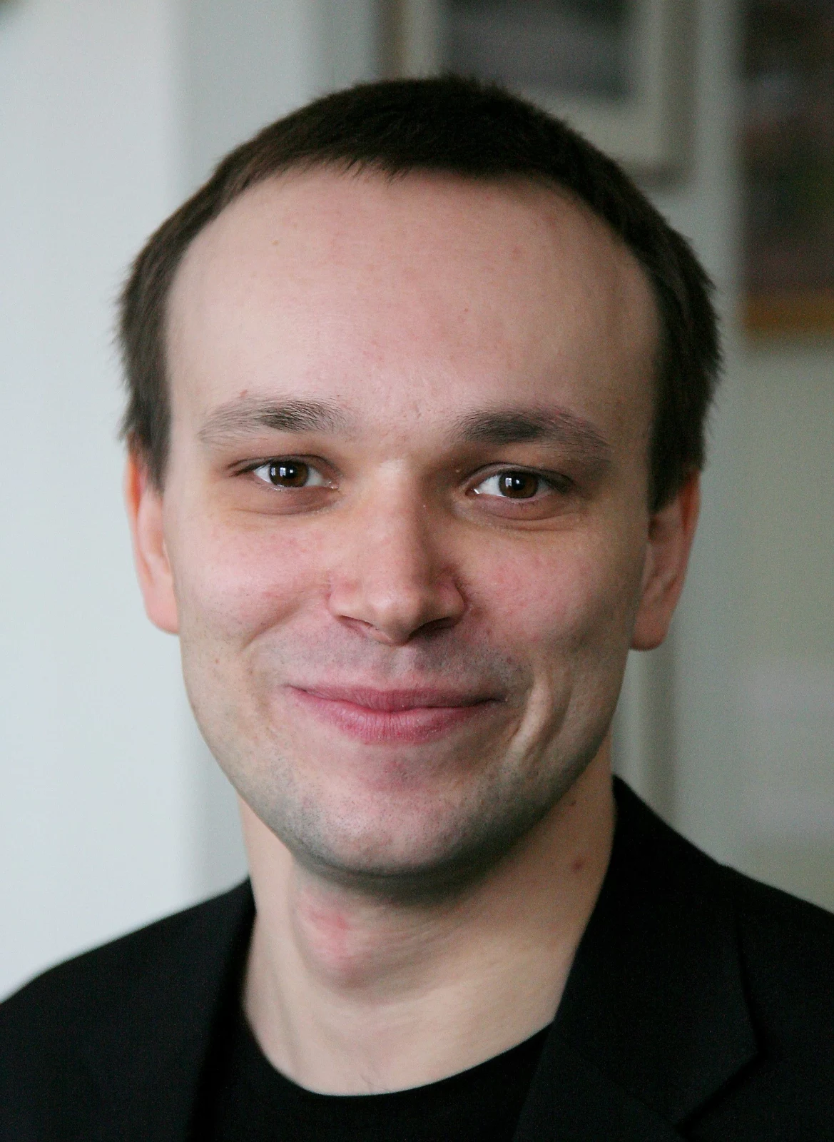 Rzecznik prasowy Sojuszu Lewicy Demokratycznej Tomasz Kalita na zdjęciu archiwalnym z 20.03.2008 Rzecznik prasowy Sojuszu Lewicy Demokratycznej Tomasz Kalita na zdjęciu archiwalnym z 20.03.2008