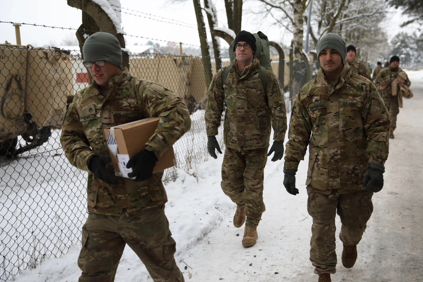 Żagań 18.01.2017. Żołnierze amerykański 3 brygady ABCT Fortu Carson na poligonie w Karlikach