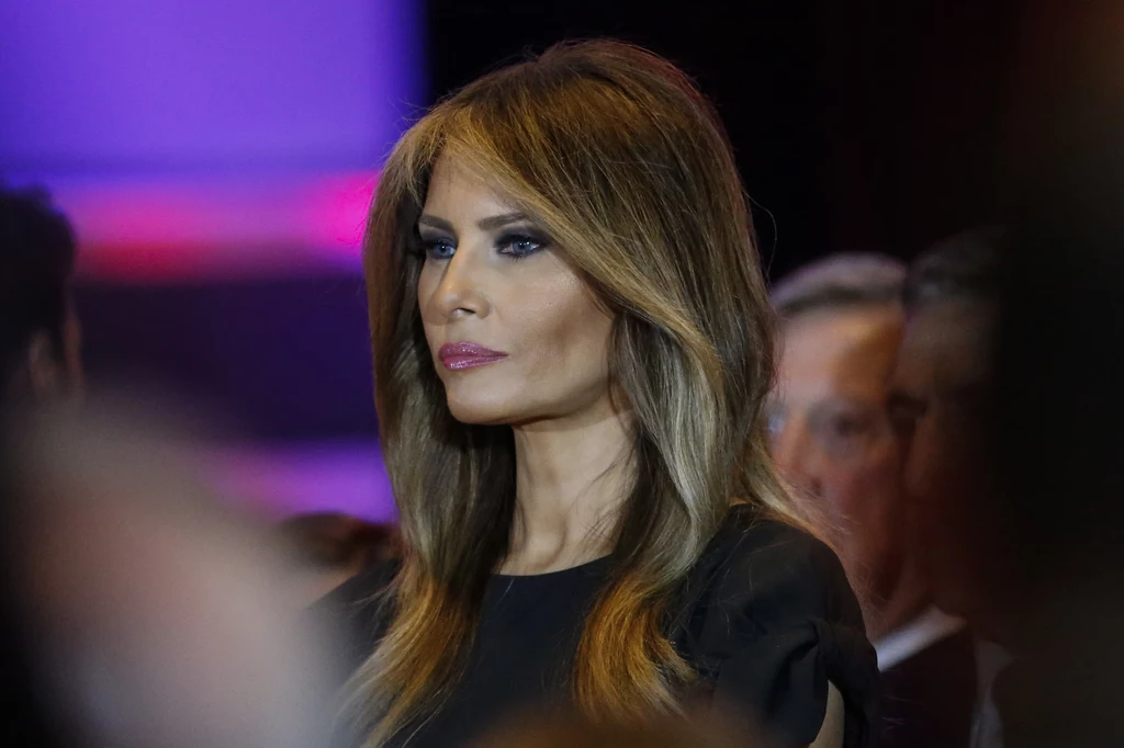 Melania Trump to słoweńsko-amerykańska modelka, żona Donalda Trumpa. Melania Trump to słoweńsko-amerykańska modelka, żona Donalda Trumpa.