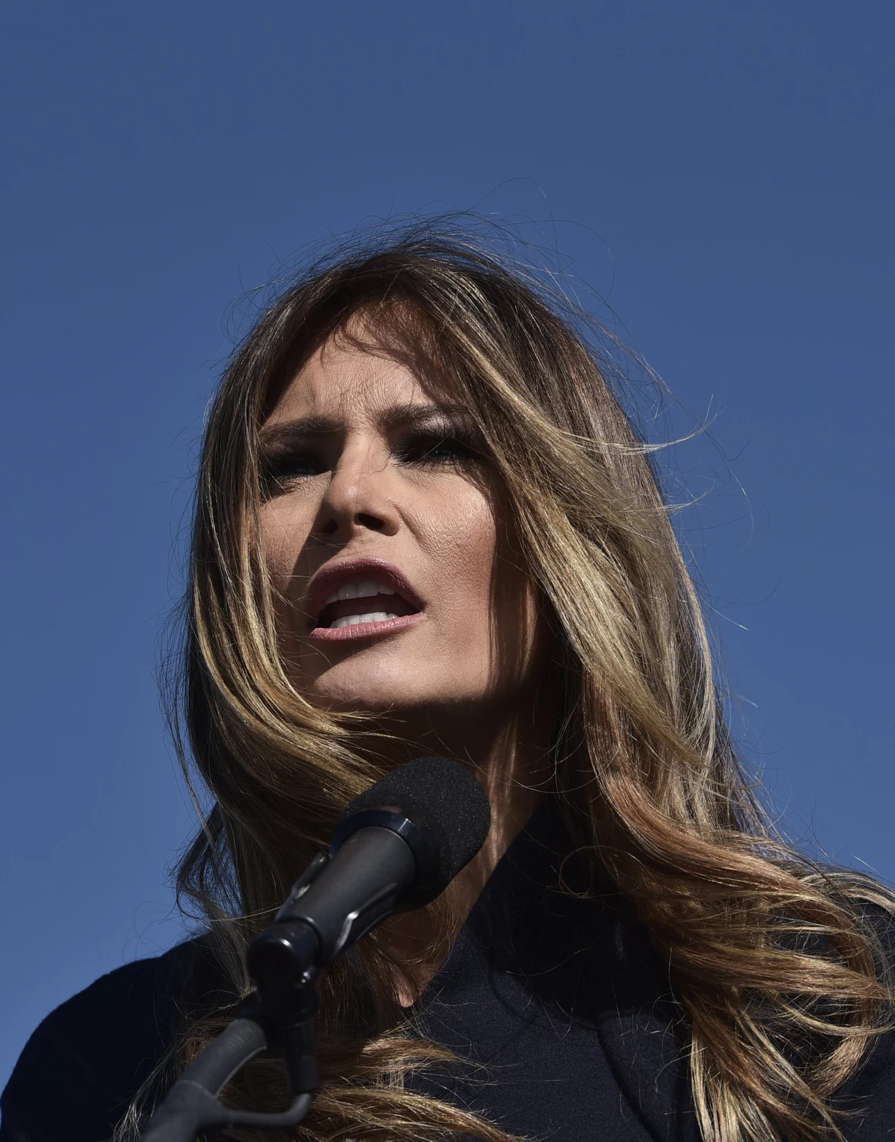 Melania Trump to słoweńsko-amerykańska modelka, żona Donalda Trumpa. Melania Trump to słoweńsko-amerykańska modelka, żona Donalda Trumpa.