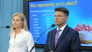 Joanna Schmidt i Ryszard Petru latali po Polsce 