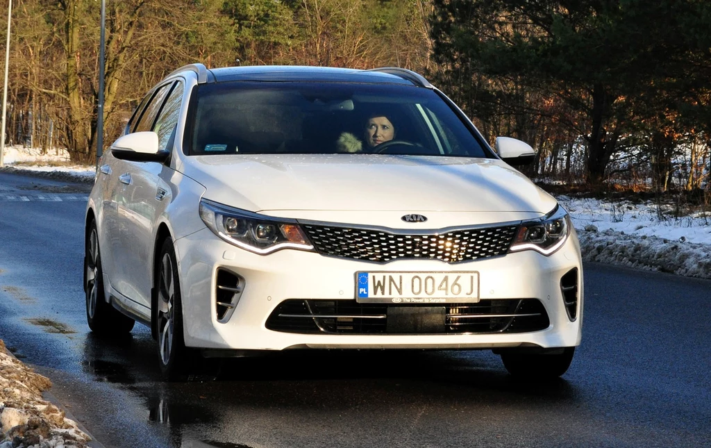 Kia Optima kombi GT