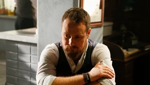 Paweł Małaszyński na planie serialu "Belle Epoque"