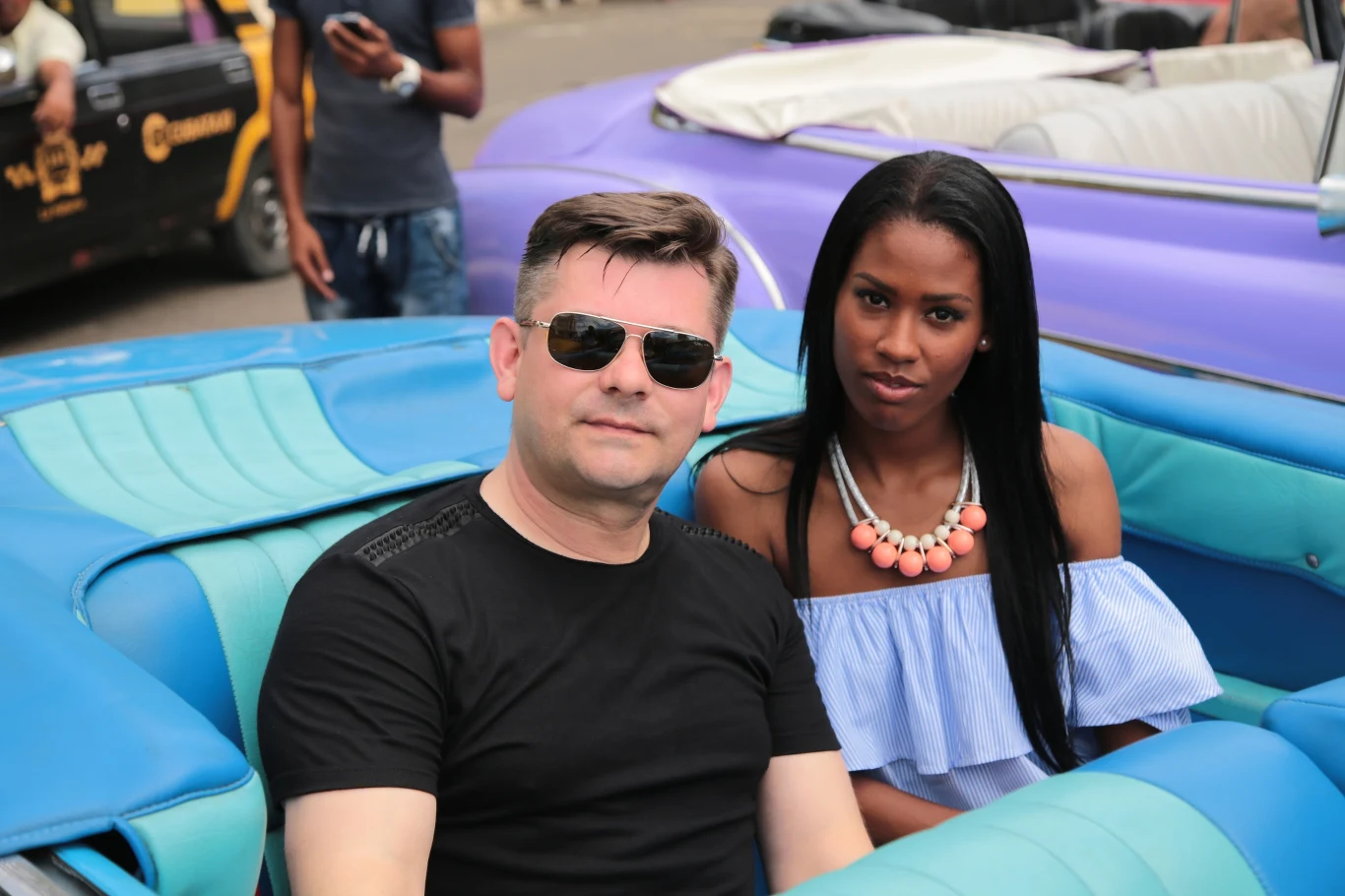 Teledysk "Czekam na ciebie" kręcono w Hawanie na Kubie.