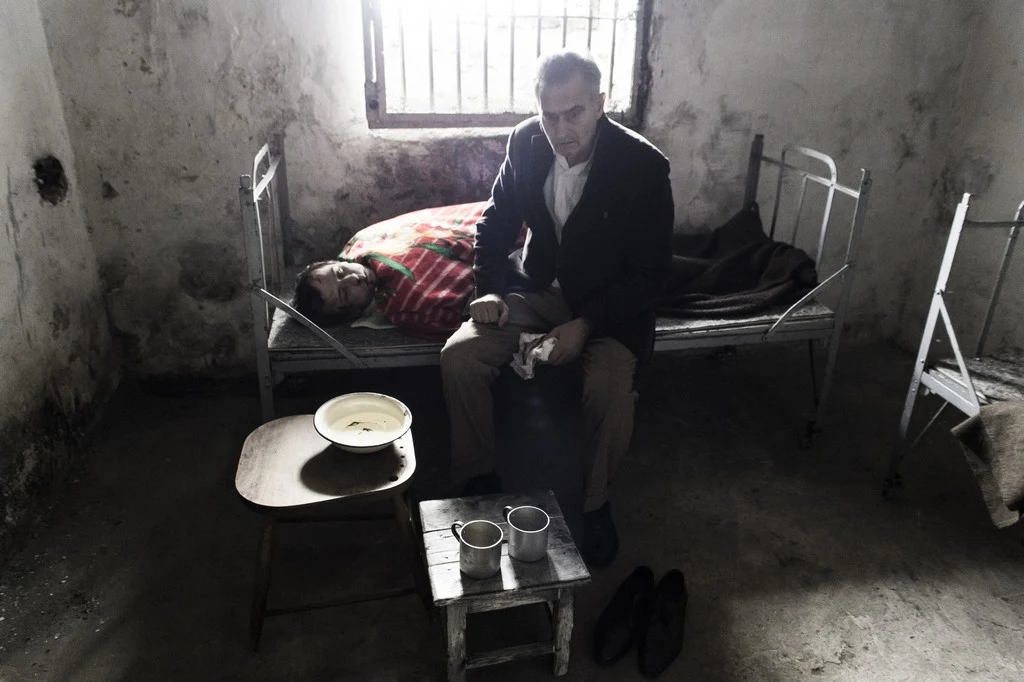 Olgierd Łukaszewicz w scenie z filmu "Wyklęty"