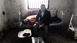 Olgierd Łukaszewicz w scenie z filmu "Wyklęty"