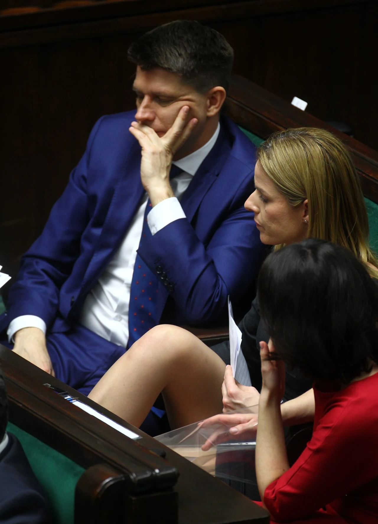 Joanna i Ryszard czasami siadają koło siebie Joanna i Ryszard czasami siadają koło siebie