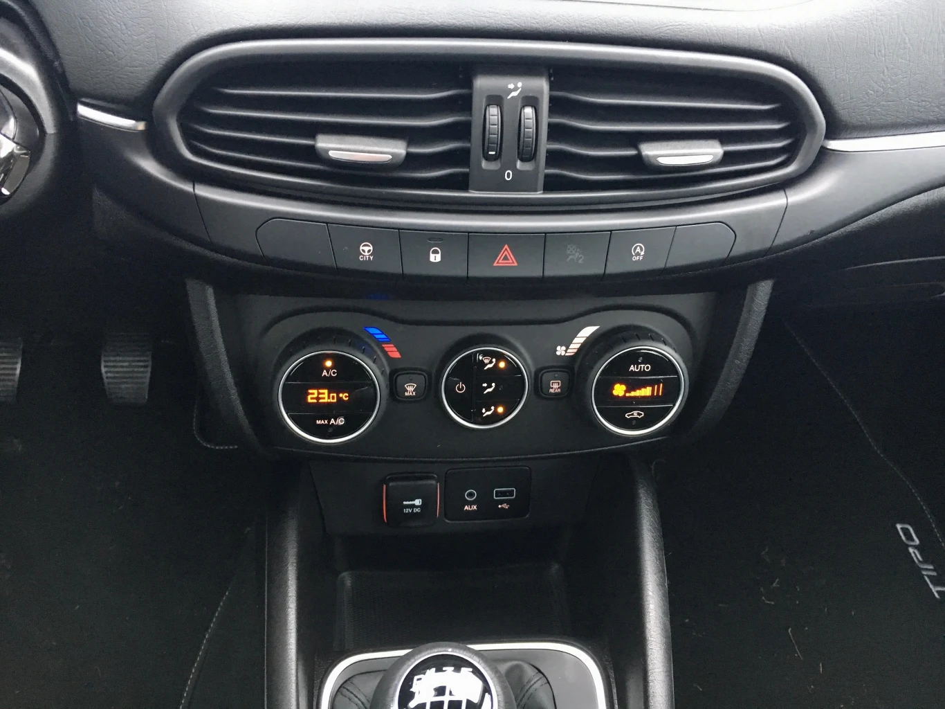 Fiat Tipo hatchback i kombi