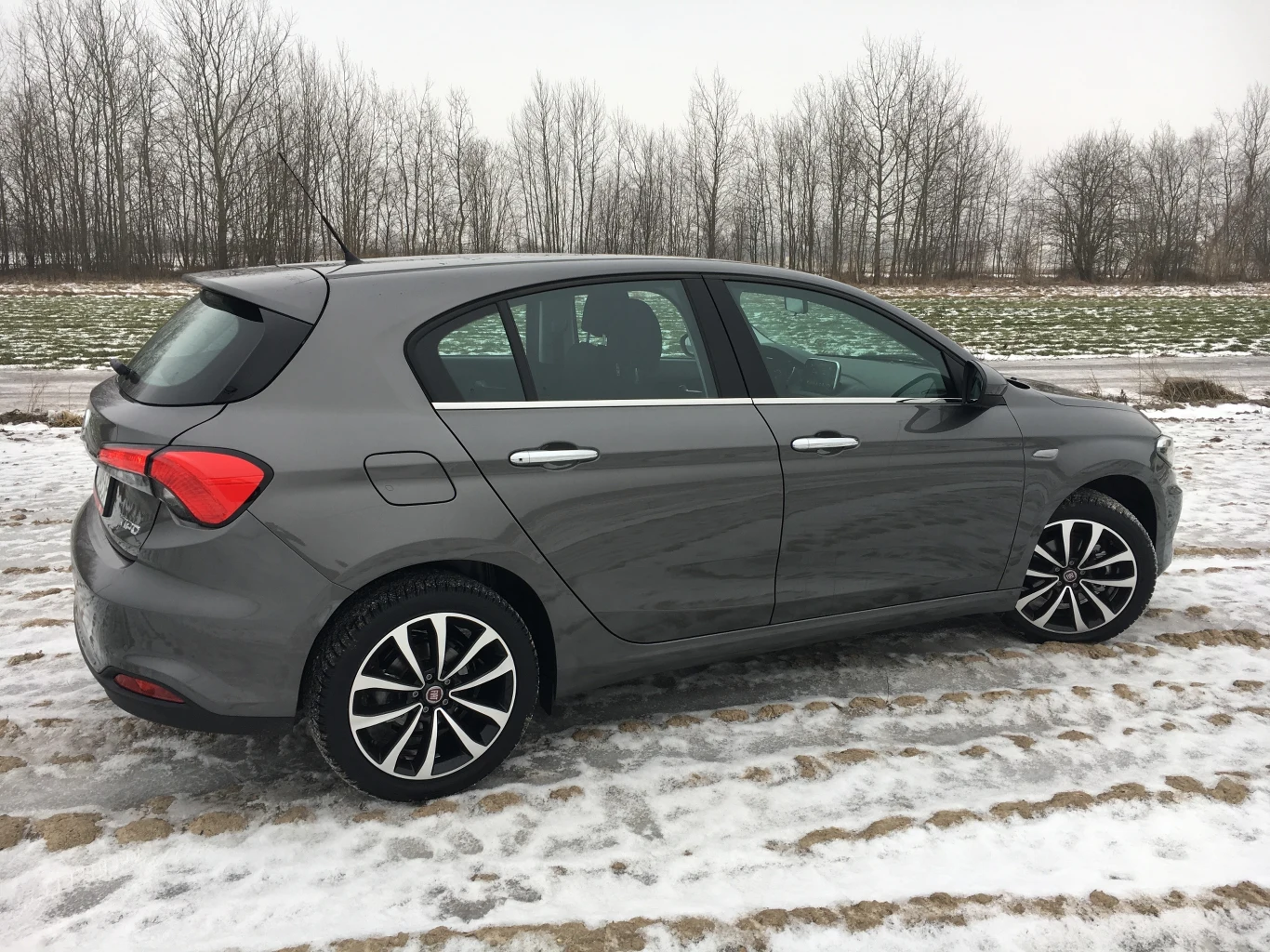 Fiat Tipo hatchback i kombi
