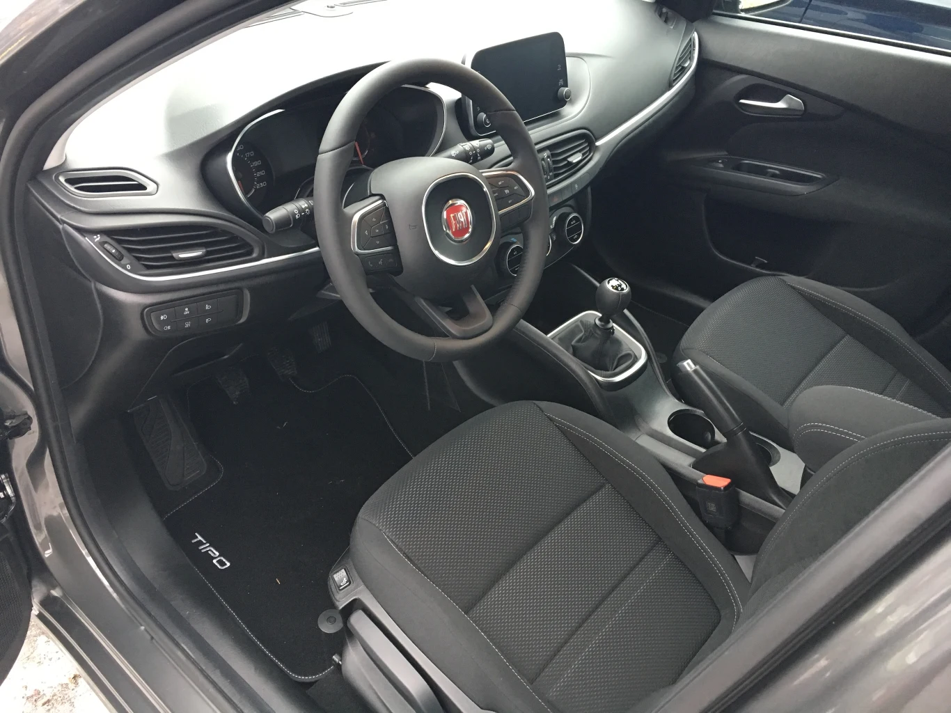 Fiat Tipo hatchback i kombi