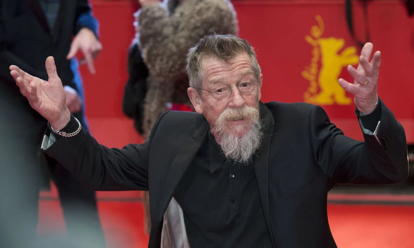 John Hurt na festiwalu w Berlinie w 2014 roku