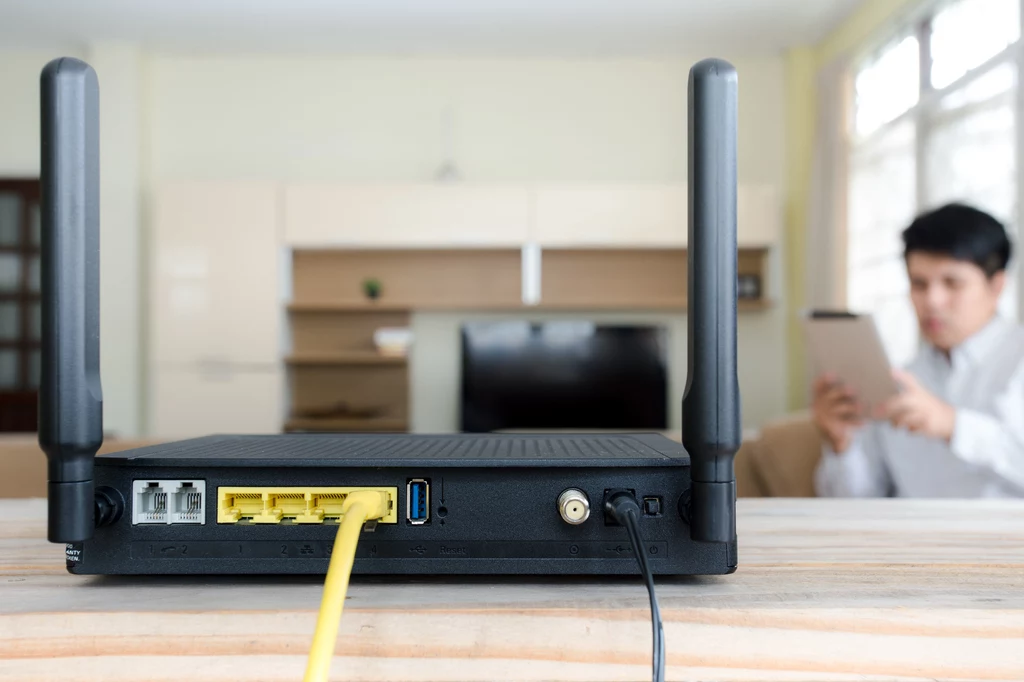Aby przypomnieć sobie hasło do Wi-Fi nie trzeba resetować routera. Często zapominamy o aktualizacji routerów Wi-Fi - to duży błąd