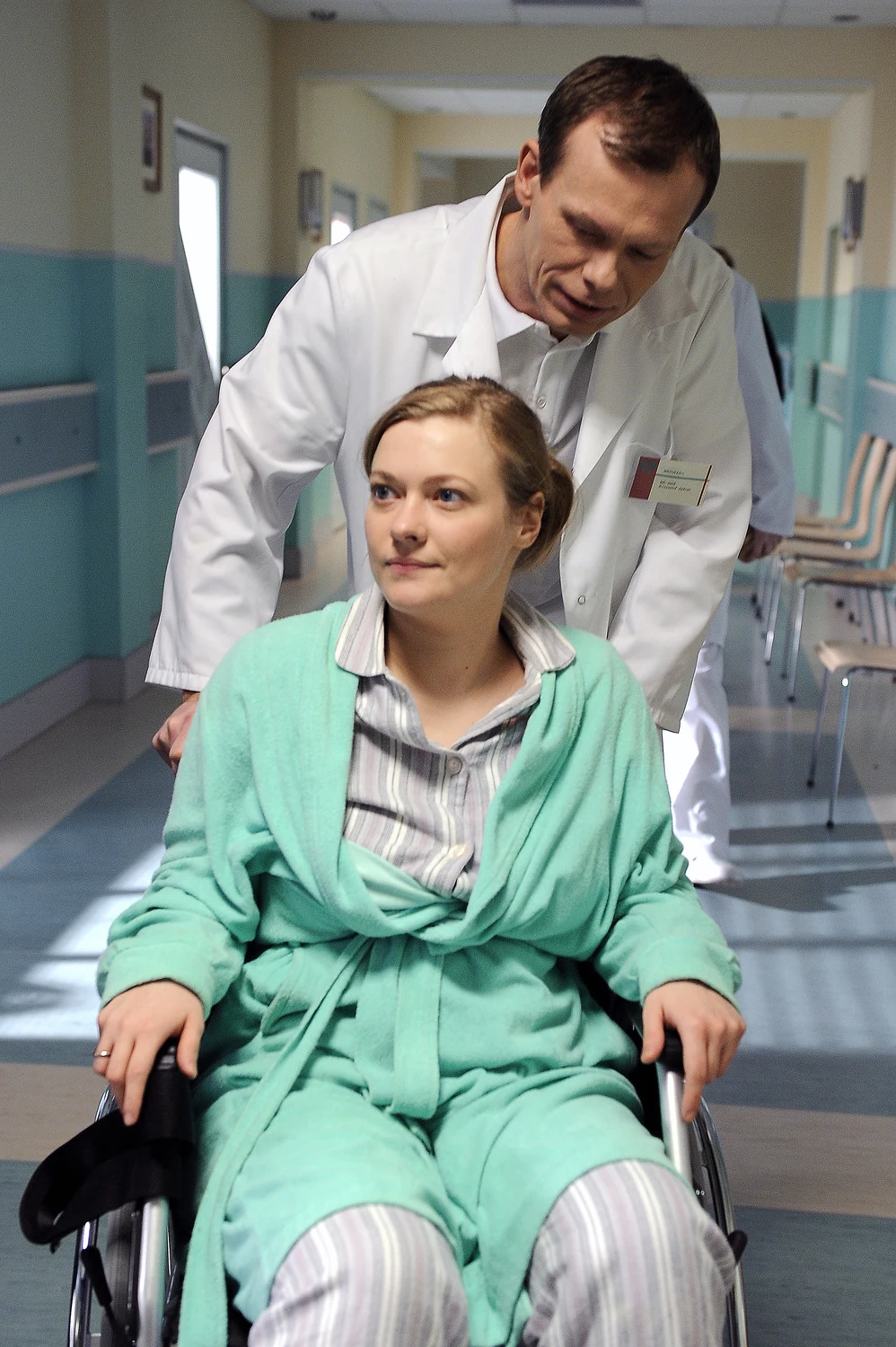 Katarzyna Cynke na planie serialu "Na dobre i na złe" (2009 rok) Katarzyna Cynke na planie serialu "Na dobre i na złe" (2009 rok)