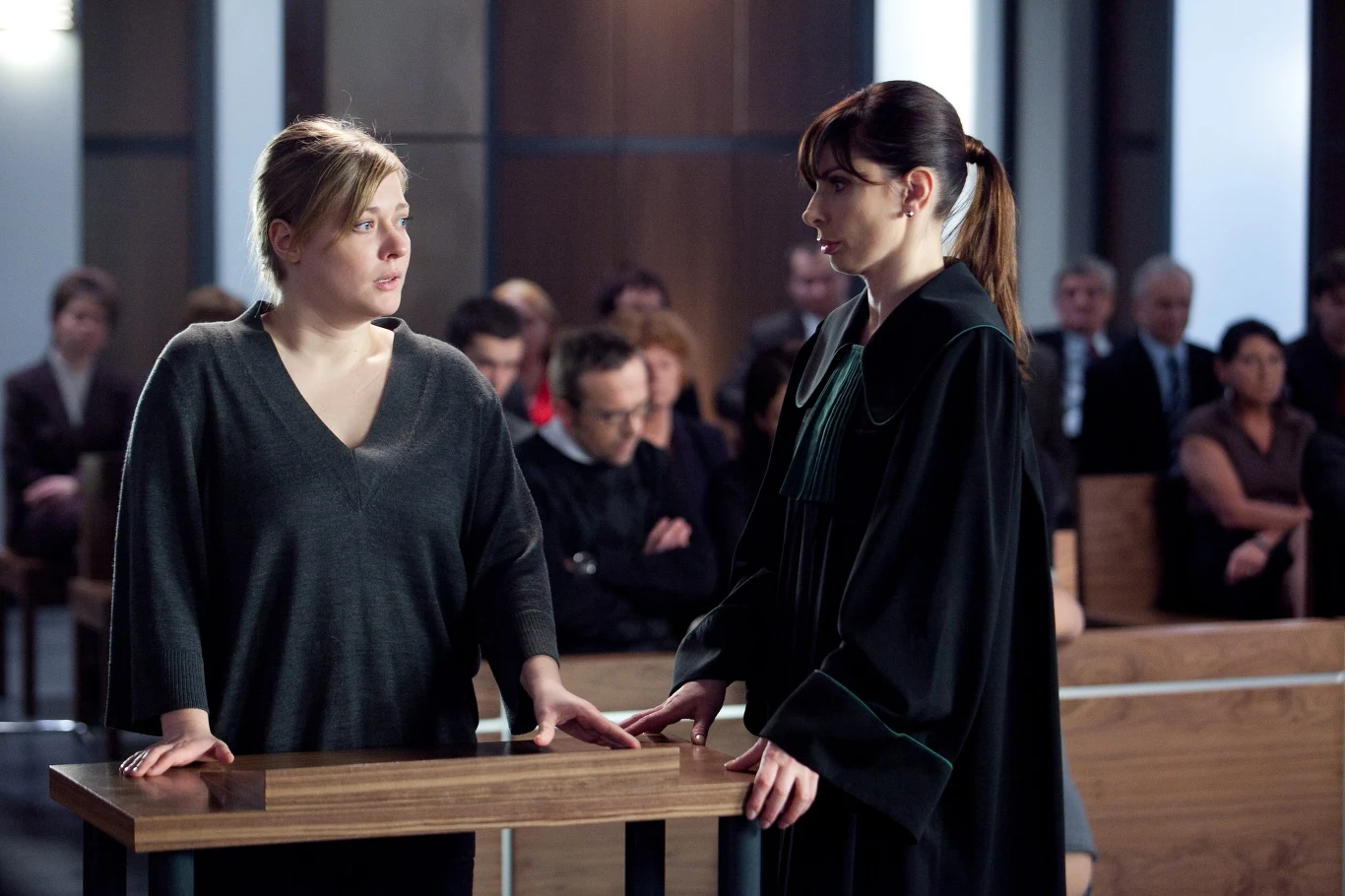 Katarzyna Cynke i Agnieszka Dygant na planie "Prawa Agaty", 2011 rok Katarzyna Cynke i Agnieszka Dygant na planie "Prawa Agaty", 2011 rok