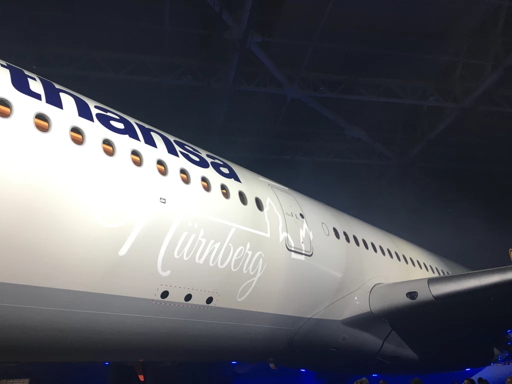 Airbus A350-900