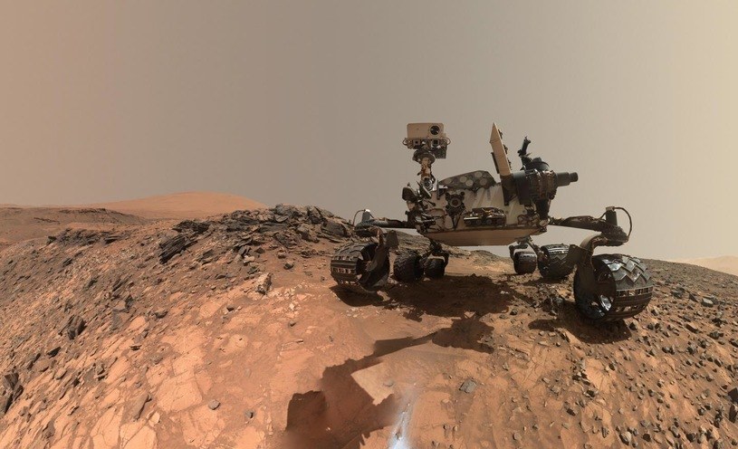 Łazik Curiosity bada powierzchnię Marsa od 2012 roku