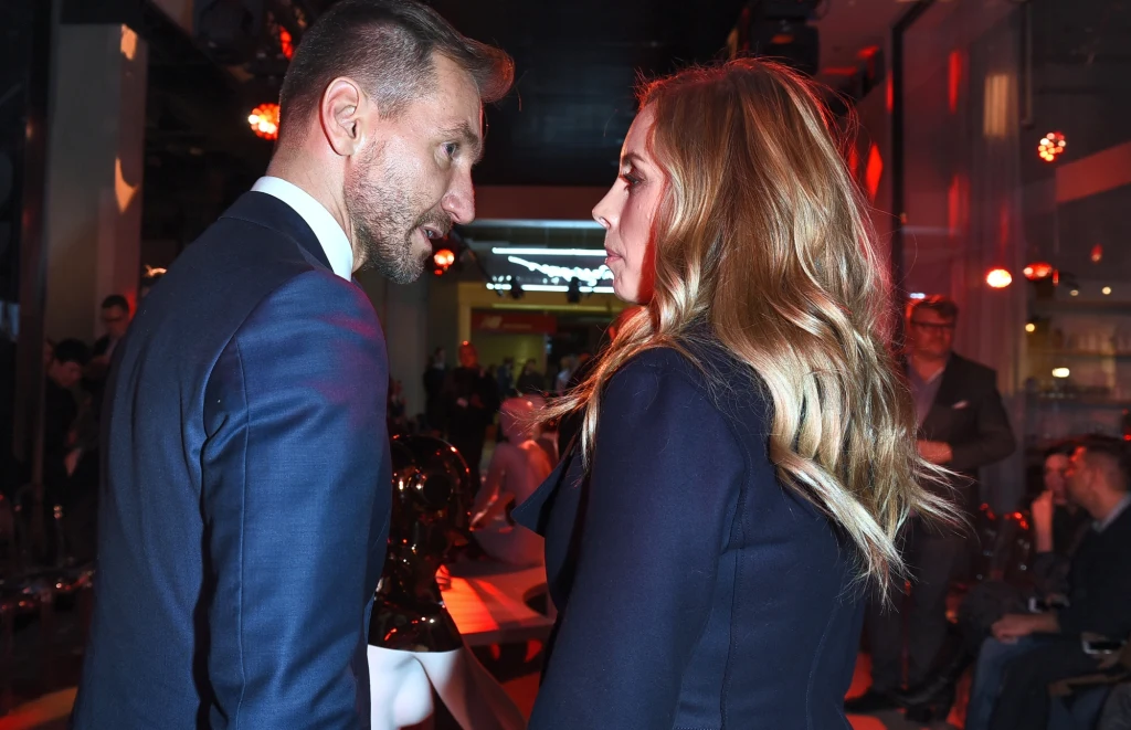 Piotr Kraśko z żoną Karoliną