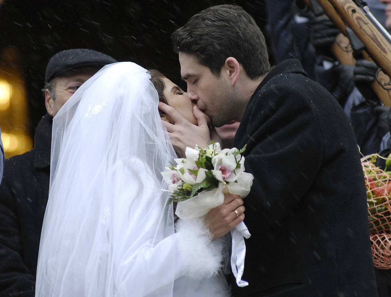 Rosati ma za sobą "serialowy" ślub z Dorocińskim. Teraz pora na prawdziwy ze Śmigielskim Rosati ma za sobą "serialowy" ślub z Dorocińskim. Teraz pora na prawdziwy ze Śmigielskim