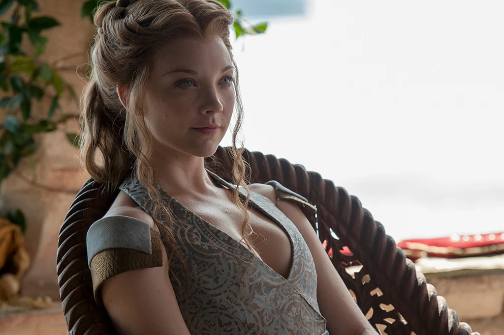 W 2012 roku aktorka dołączyła do obsady serialu "Gra o tron". W hicie HBO oglądać możemy ją w roli Margaery Tyrell. 