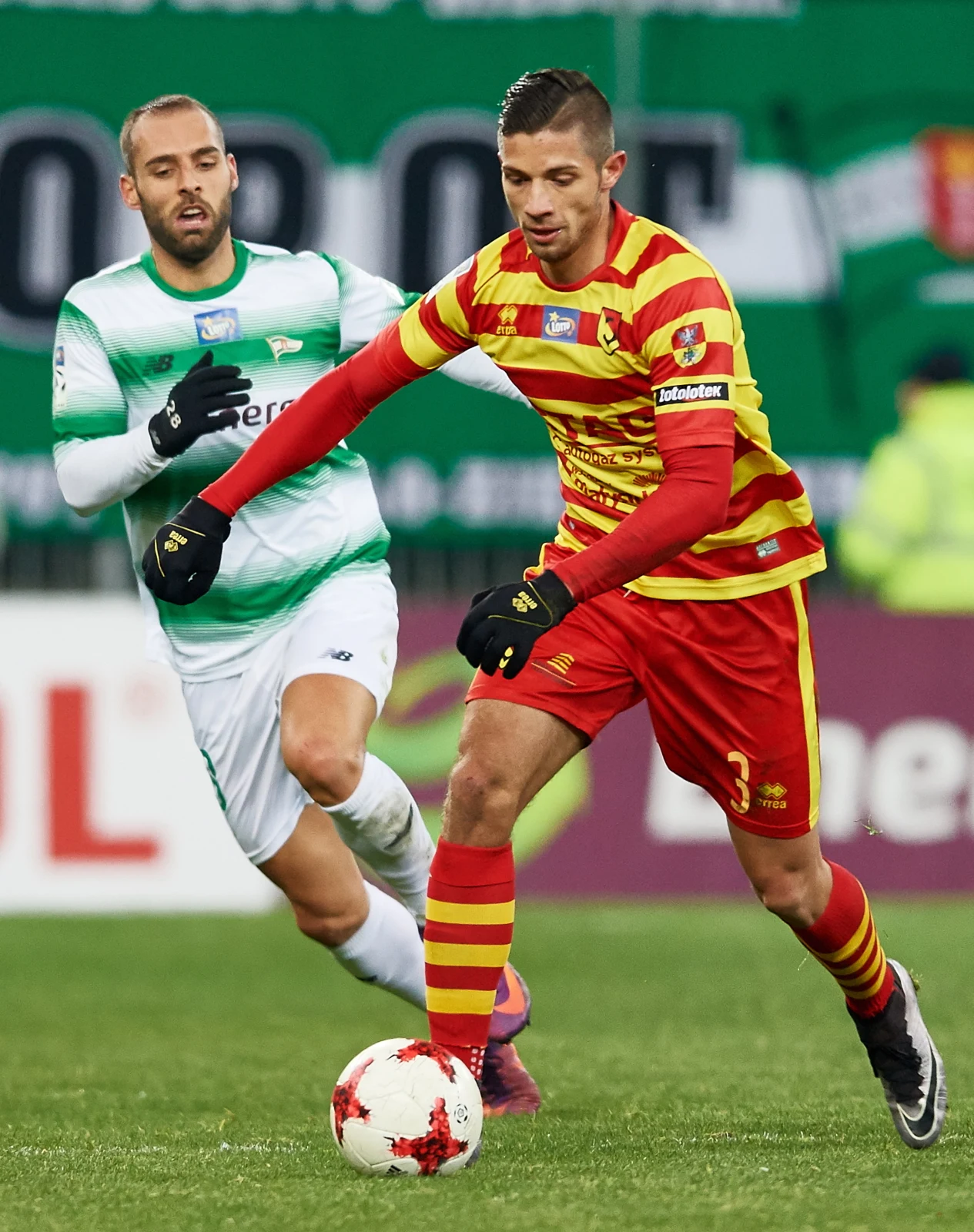 Lechia Gdańsk pokonała 3-0 Jagiellonię Białystok w 21. kolejce Lotto Ekstraklasy i zajęła fotel lidera