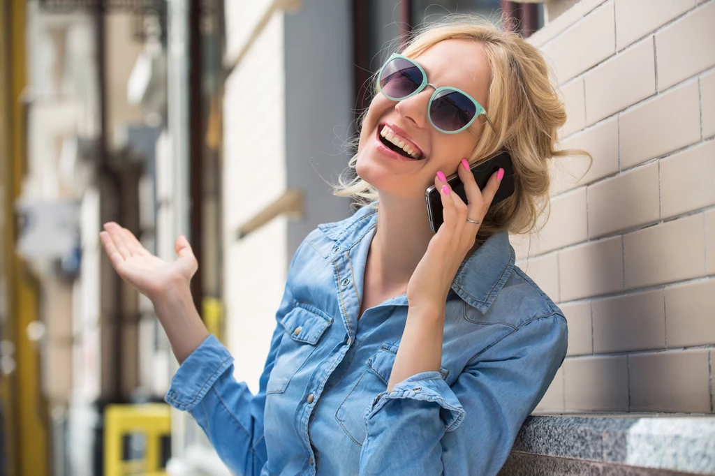 Kłamiemy średnio cztery razy dziennie. Najczęściej przez telefon. Rzadziej w mailach