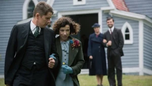 Ethan Hawke i Sally Hawkins w filmie "Maudie"