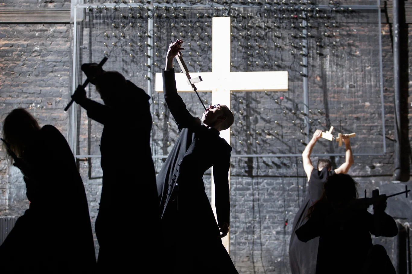 Próba medialna spektaklu "Klątwa"