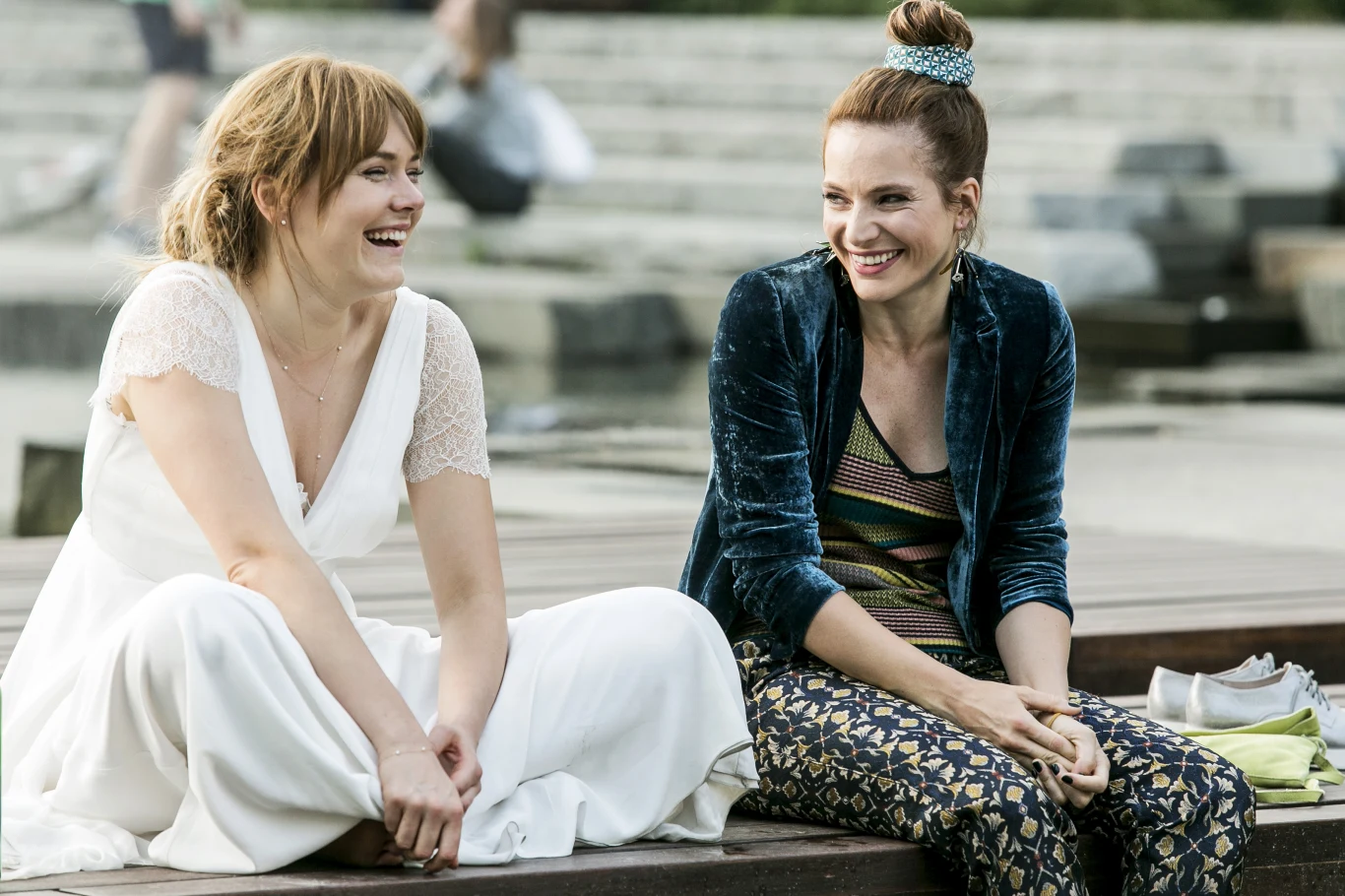 Magdalena Lamparska i Anna Dereszowska w filmie "Porady na zdrady" Magdalena Lamparska i Anna Dereszowska w filmie "Porady na zdrady"