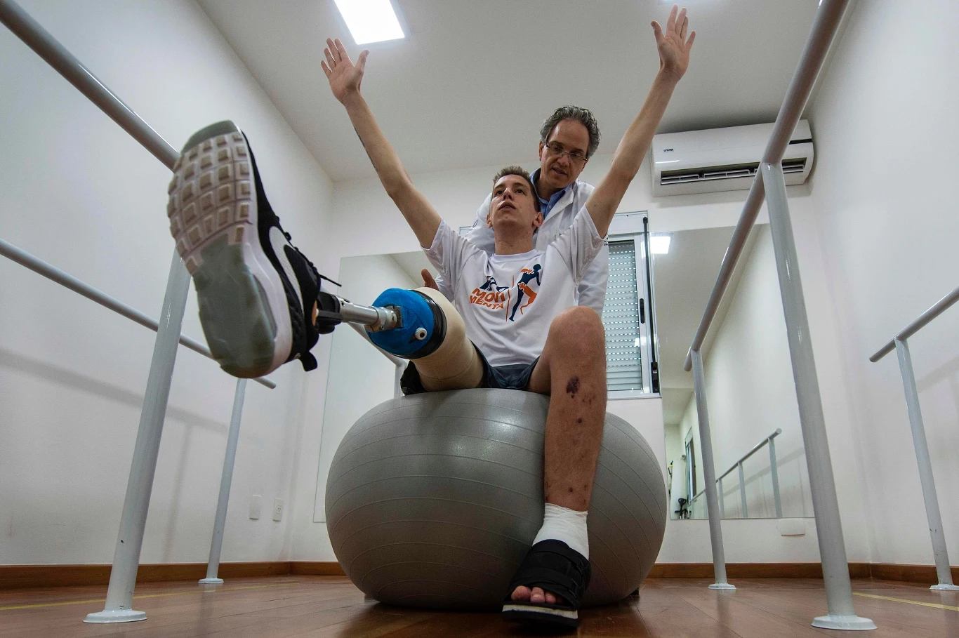 Jackson Follman przechodzi rehabilitację Jackson Follman przechodzi rehabilitację