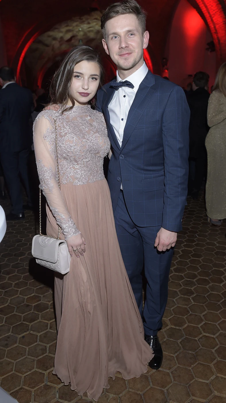 Antoni Królikowski Julia Wieniawa-Narkiewicz Antoni Królikowski Julia Wieniawa-Narkiewicz