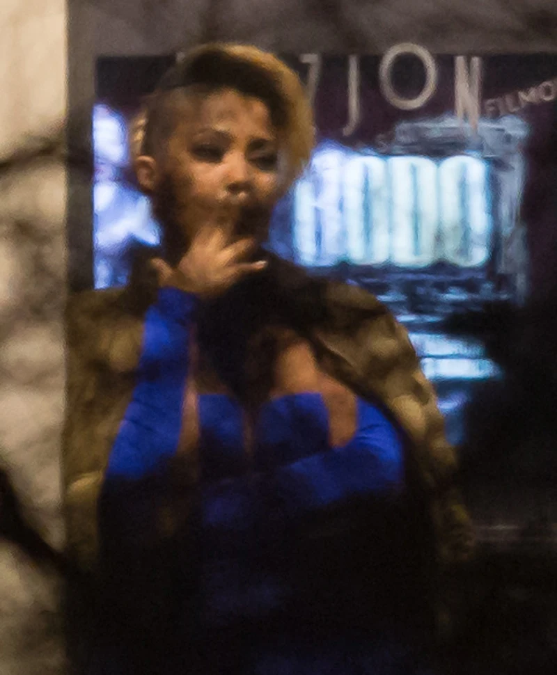 Kazadi na dymku  Kazadi na dymku