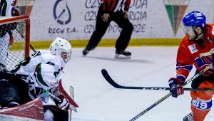 Z lewej Sztefan Żigardy, bramkarz GKS-u Tychy