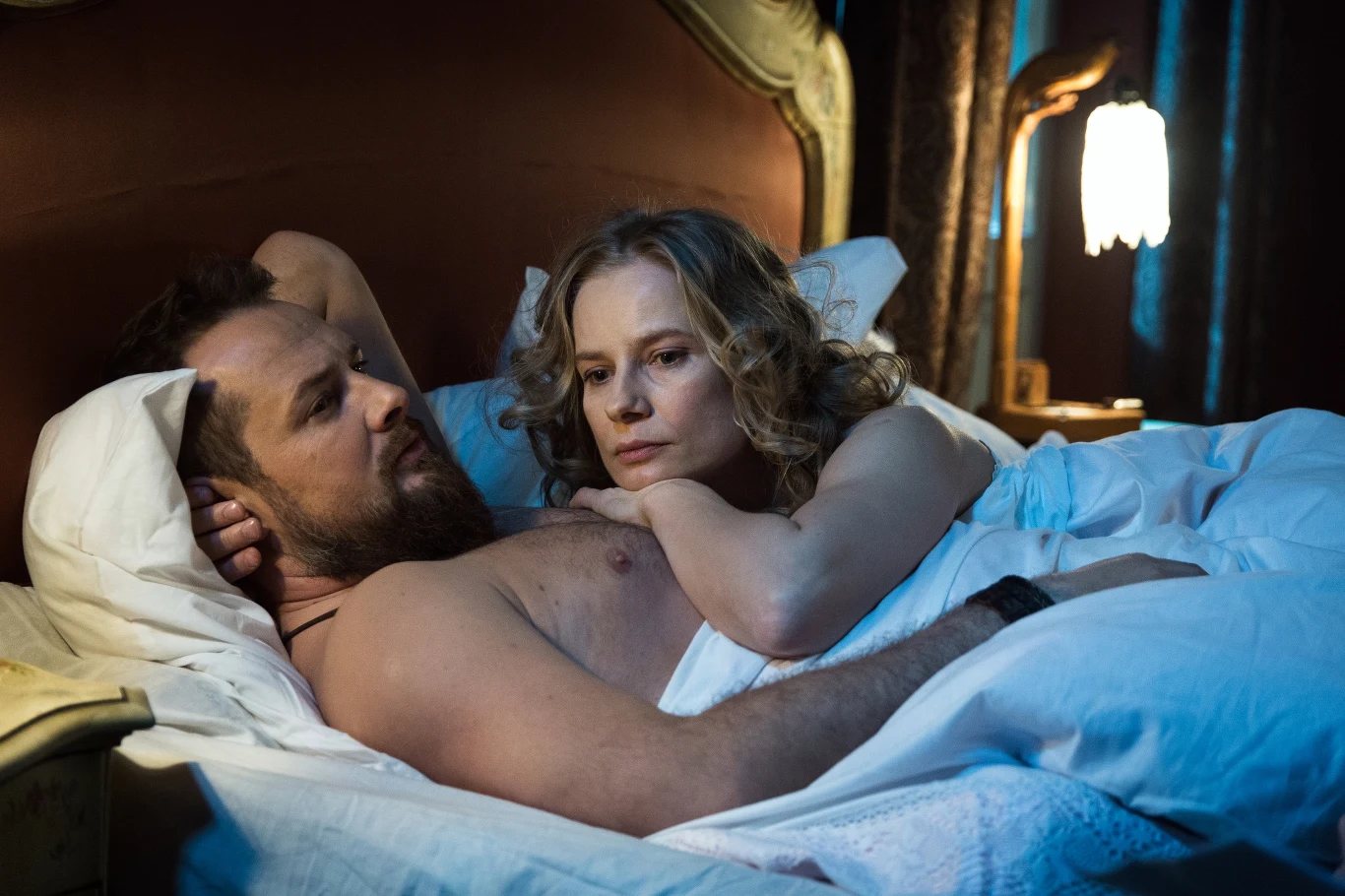 Paweł Małaszyński i Magdalena Cielecka w serialu "Belle Epoque"