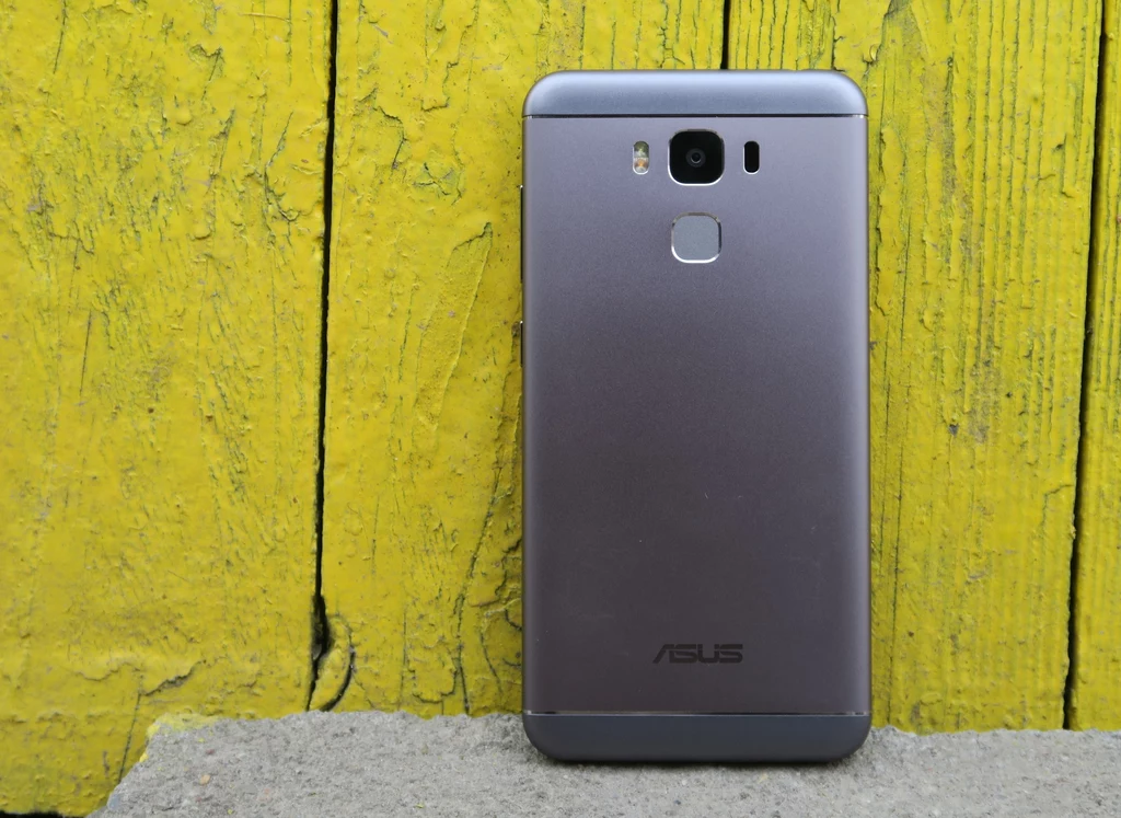 Asus Zenfone 3 Max