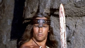 Arnold Schwarzenegger w "Conanie Barbarzyńcy" z 1982 roku