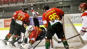 Hokeiści Naprzodu grali już w PHL 