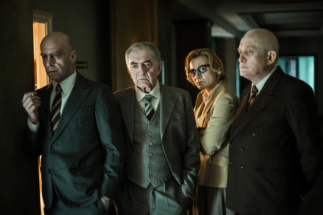 Jerzy Trela wciąż pozostaje czynny zawodowo.

W ostatnich latach mogliśmy go oglądać na kinowym ekranie w komedii "Być jak Kazimierz Deyna" (dziadek Kazika), oscarowej "Idzie" (Szymon Skiba), "Ziarnie prawdy" Borysa Lankosza (Leon Wilczur) czy "Królu życia" (ojciec głównego bohatera). Nie mogło go również zabraknąć w rozgrywającym się w środowisku teatralnym serialu "Artyści" (duch profesora Konrada Kozanowicza, na zdjęciu). 