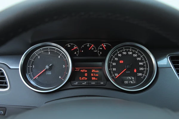 Peugeot 508 SW (2011-)