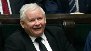 Jarosław Kaczyński lubi frytki i piwo - donosi "Fakt"