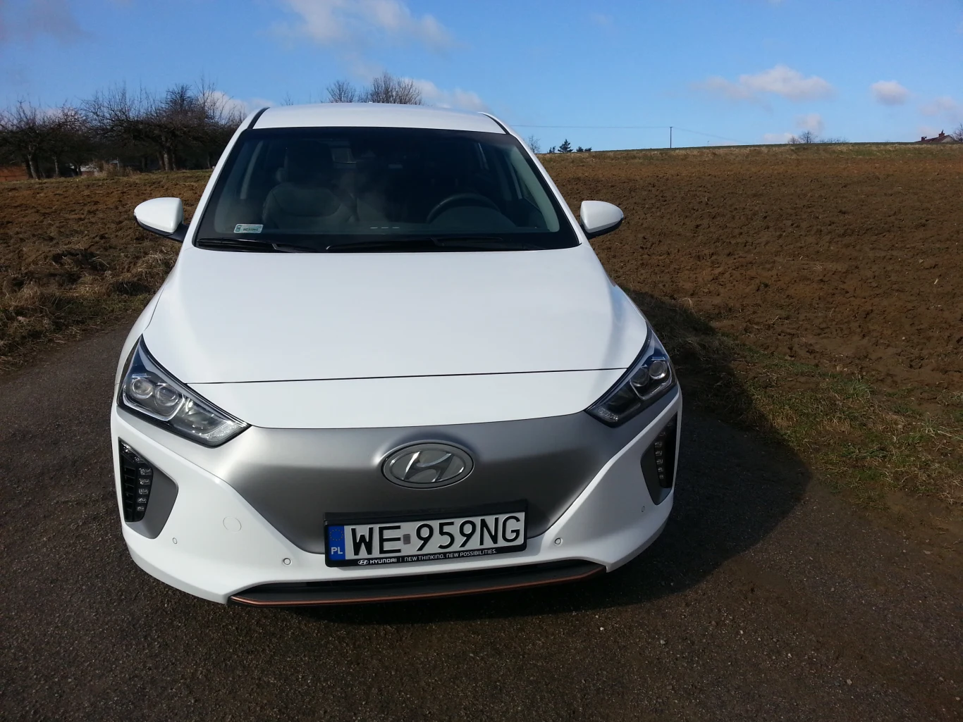 Hyundai IONIQ Electric Hyundai IONIQ Electric