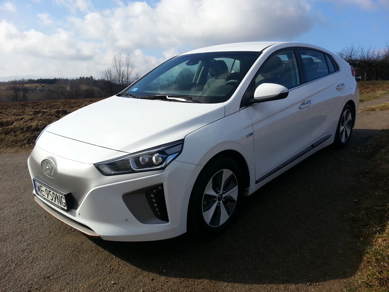 Hyundai IONIQ Electric Hyundai IONIQ Electric