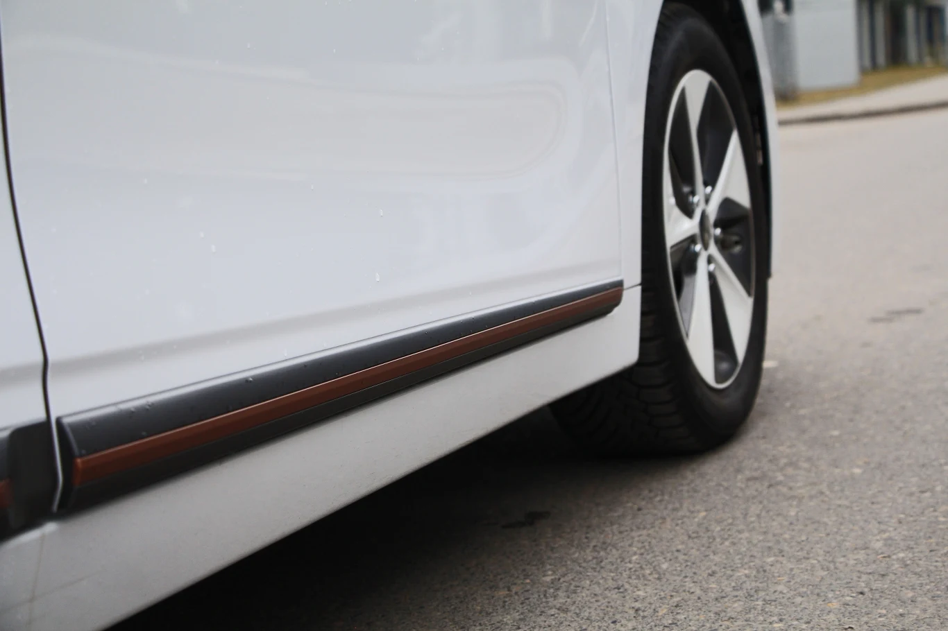 Hyundai IONIQ Electric Hyundai IONIQ Electric