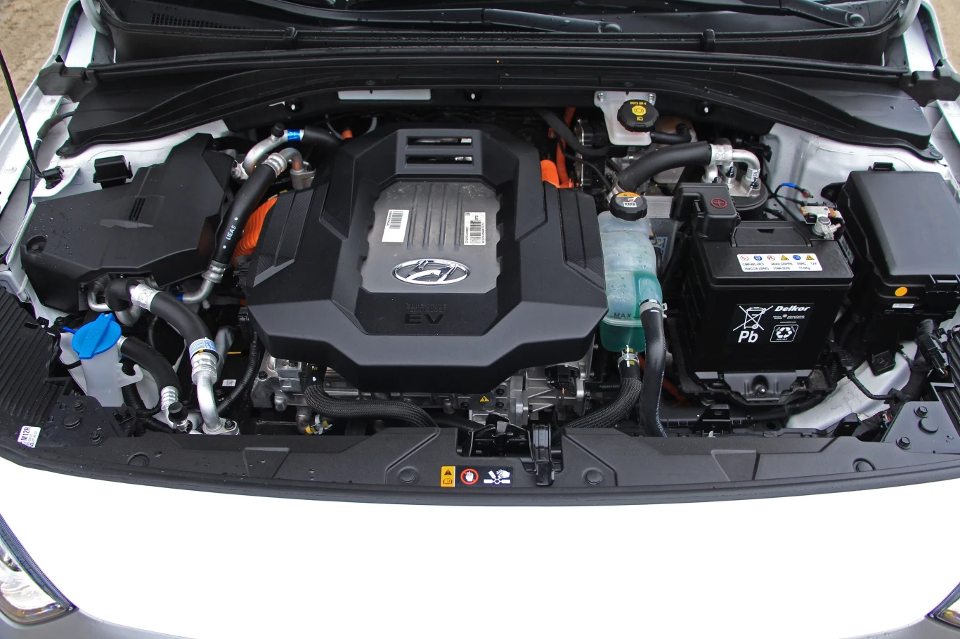Hyundai IONIQ Electric Hyundai IONIQ Electric