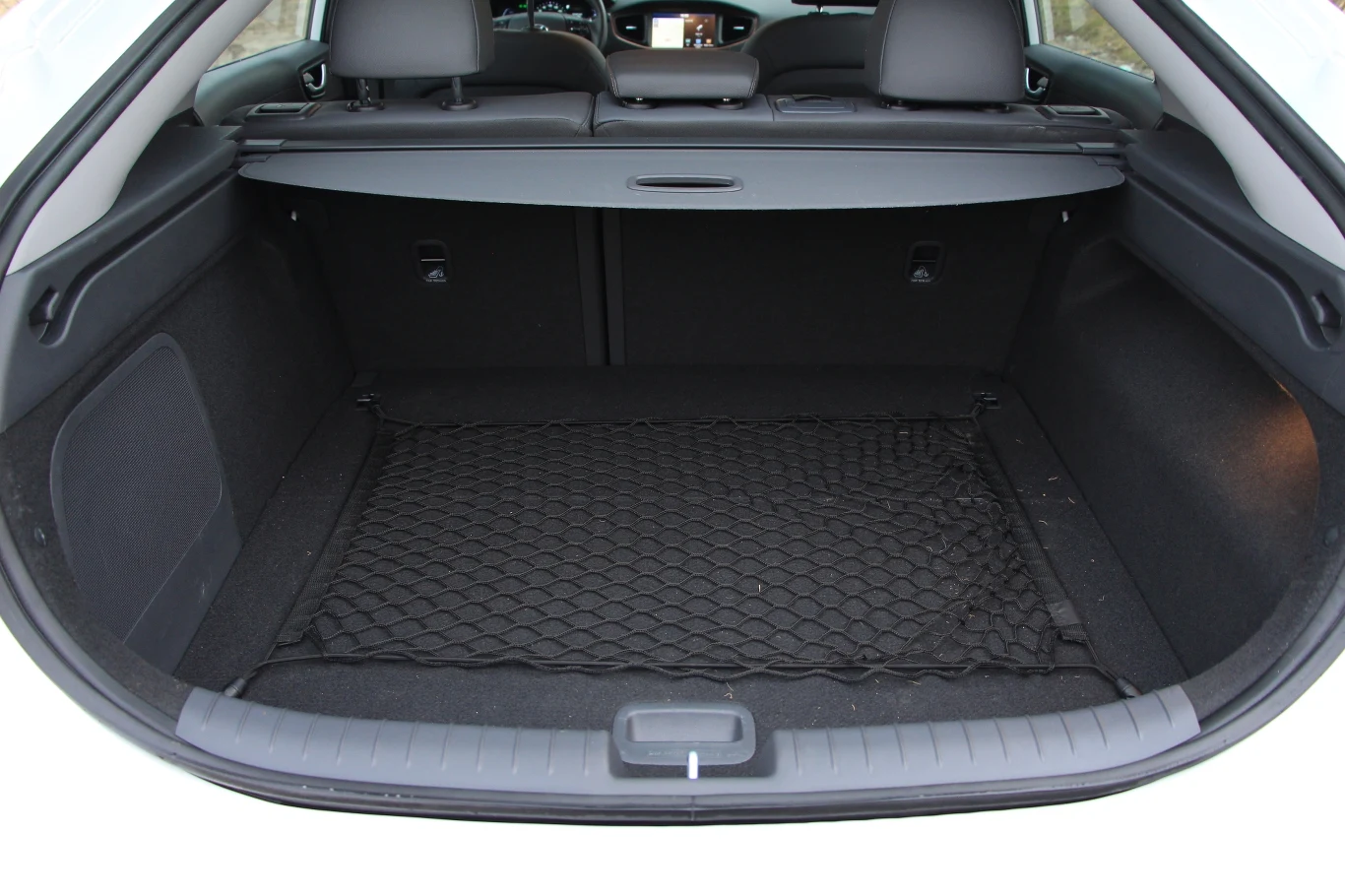 Hyundai IONIQ Electric Hyundai IONIQ Electric