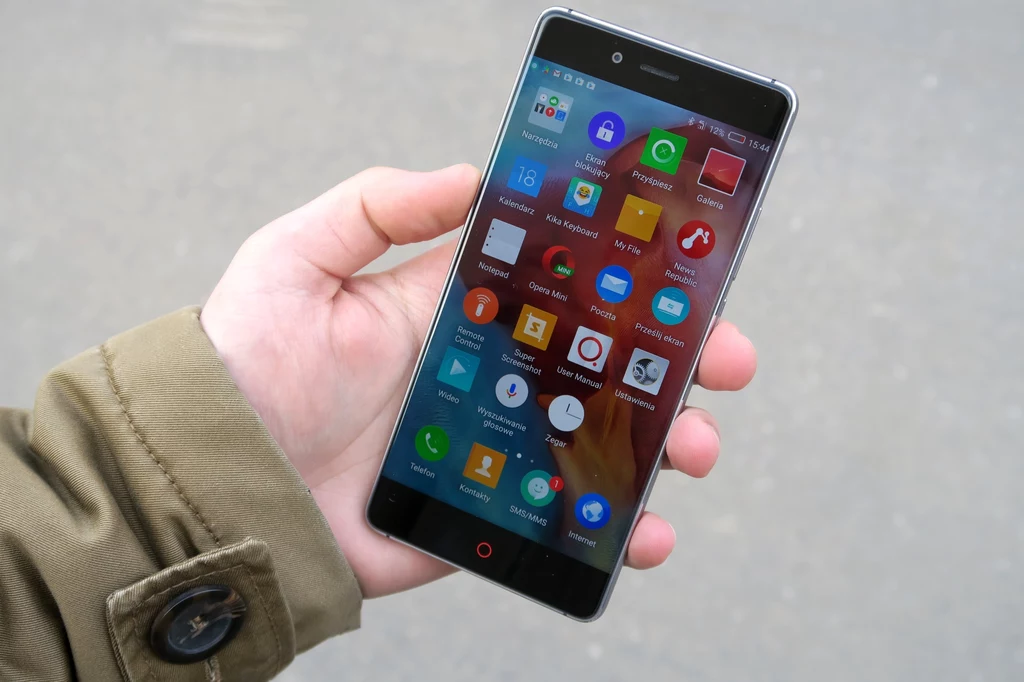 Nubia Z11