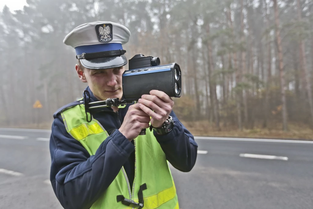 Policjanci intensywnie pracują nad ratowaniem budżetu. Efektem ubocznym są zabierane prawa jazdy