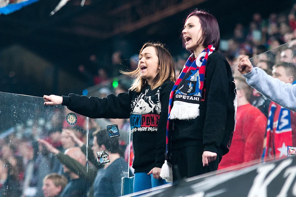 "Biała Gwiazda" w końcówce zapewniła sobie zwycięstwo nad immieniczką z Płocka "Biała Gwiazda" w końcówce zapewniła sobie zwycięstwo nad immieniczką z Płocka