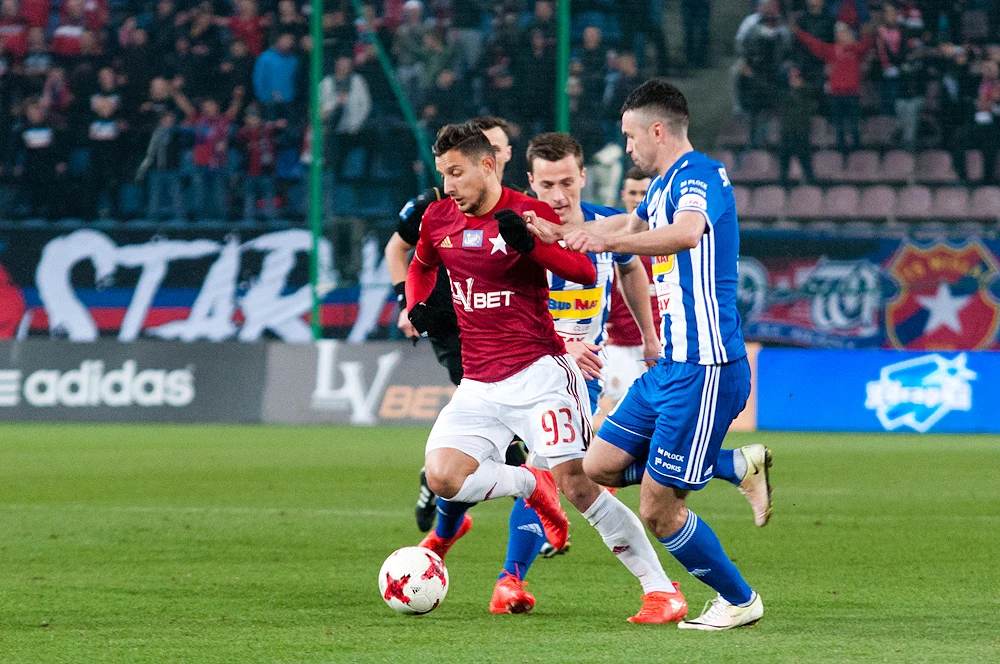 "Biała Gwiazda" w końcówce zapewniła sobie zwycięstwo nad immieniczką z Płocka "Biała Gwiazda" w końcówce zapewniła sobie zwycięstwo nad immieniczką z Płocka