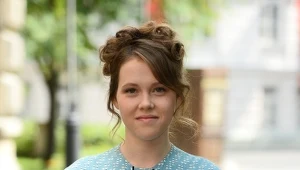 Marta Mazurek na planie serialu "Wojenne dziewczyny"