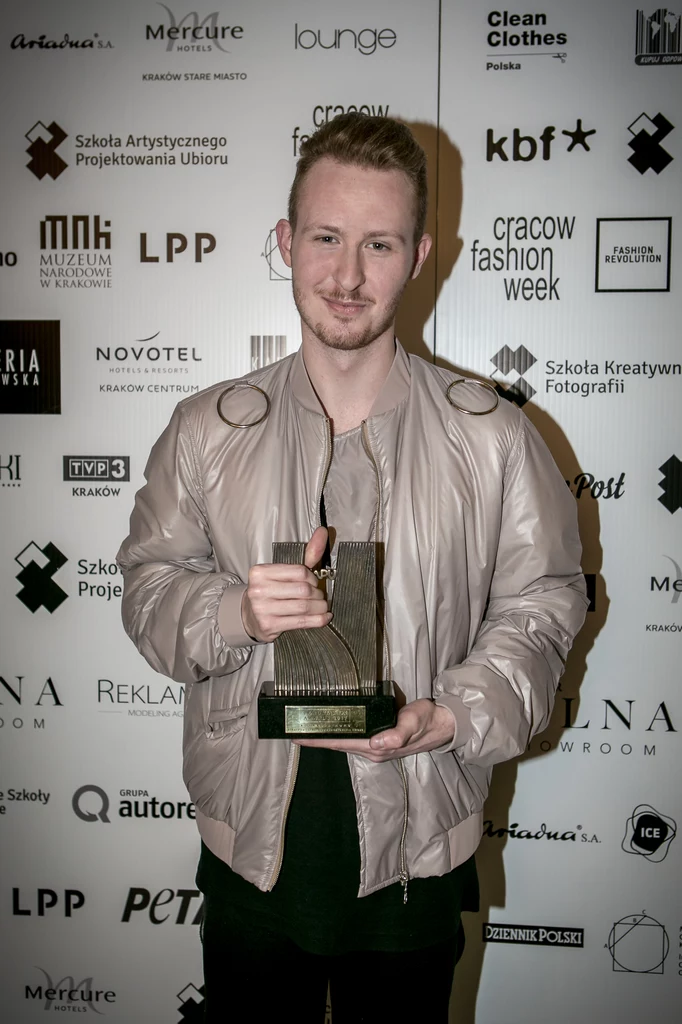 Piotr Popiołek, zwycięzca Cracow Fashion Awards